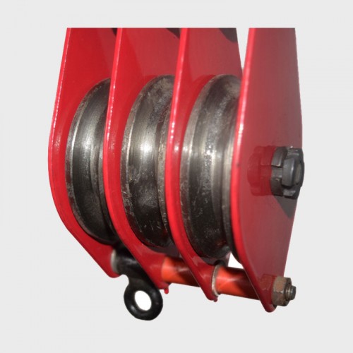 three wheel pulley
